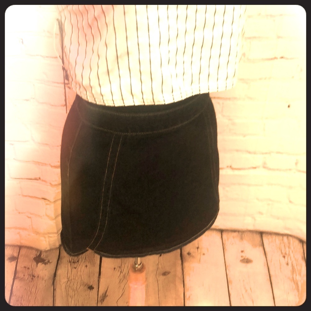 PacSun Dark Denim Scalloped Mini Blue Jean Skirt Size 25